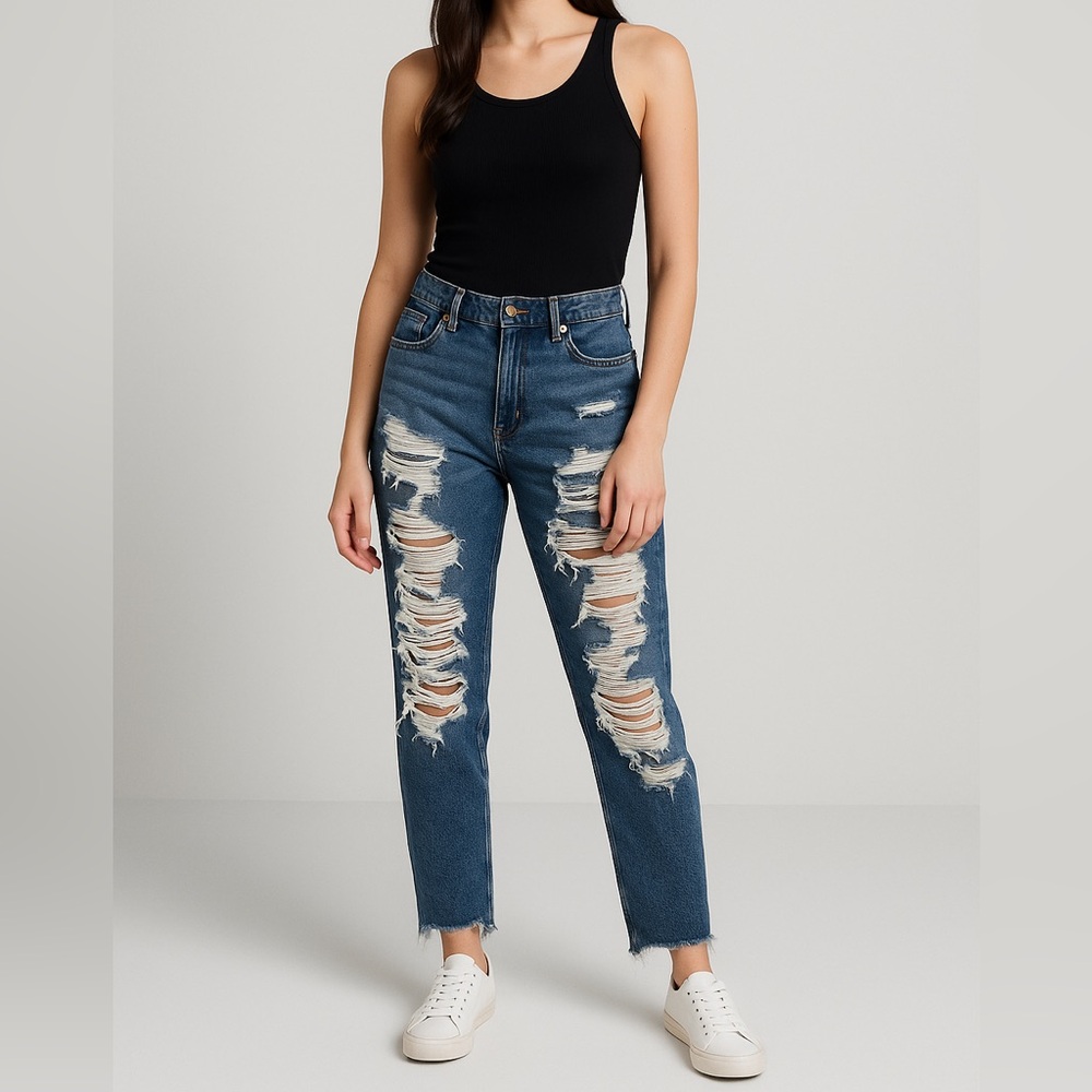 American Eagle Distressed High Rise Jeans Women’s 0 Short Blue Ripped Raw Hem